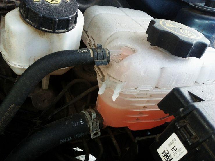 BT-50 Expansion Tank