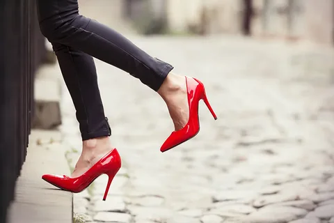 wide fitting shoes for women